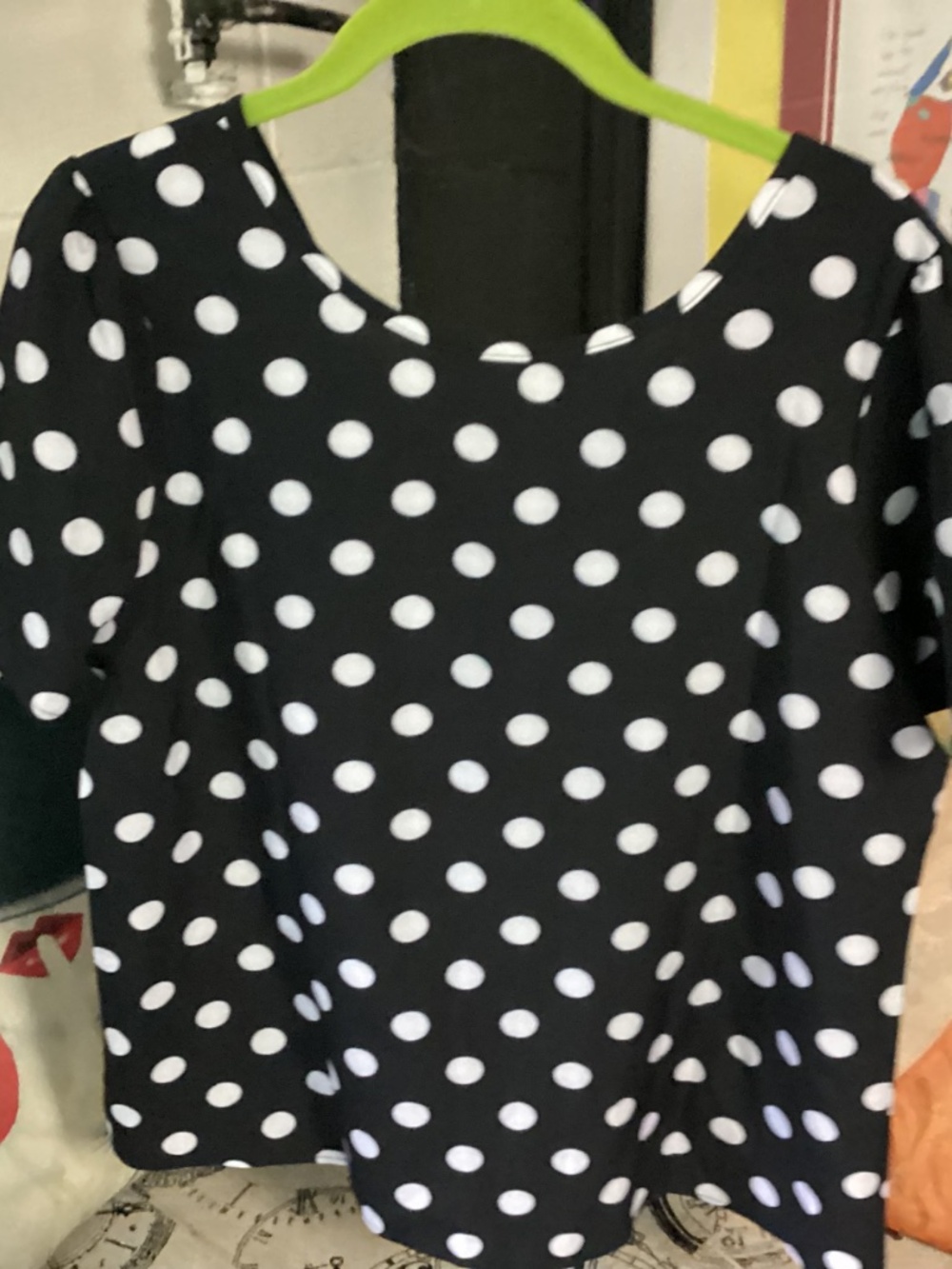 Ladie polka dot blouse. LOVELY SEE MEASUREMENTS - Picture 2 of 4